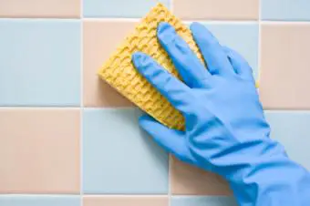 limpiar los azulejos de la ducha