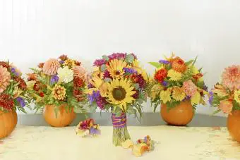 Exhibición de flores de boda de otoño