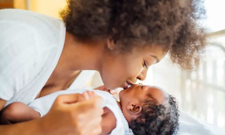La canasta de regalos "New Mama" que te encantará: servicios en lugar de regalos
