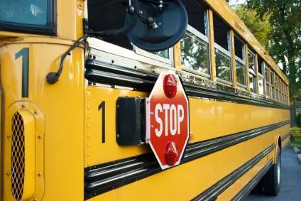 Leyes de seguridad del autobús escolar