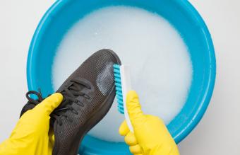 Desinfectar zapatillas de tenis