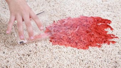 Cómo quitar las manchas rojas de kool-aid y bebida de la alfombra