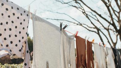 Cómo secar la ropa al aire para obtener resultados frescos e impecables