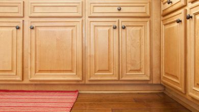 4 formas comprobadas de limpiar gabinetes de cocina de madera pegajosa