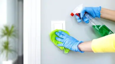 Cómo limpiar los interruptores de luz para deshacerse de los gérmenes