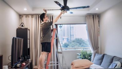 Cómo limpiar un ventilador de techo para eliminar el polvo y la suciedad