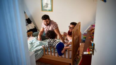 4 señales de que tu niño pequeño está listo para cambiar a una cama para niños grandes