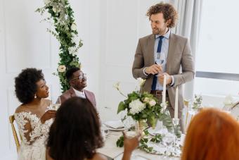 https://cf.ltkcdn.net/weddings/images/slide/333550-850x567-wedding-brindis-1320301310.jpg
