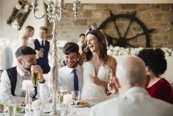 https://cf.ltkcdn.net/weddings/images/slide/333552-850x567-wedding-food-901895246.jpg
